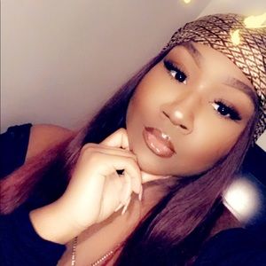 Meet your Posher, Aalexis